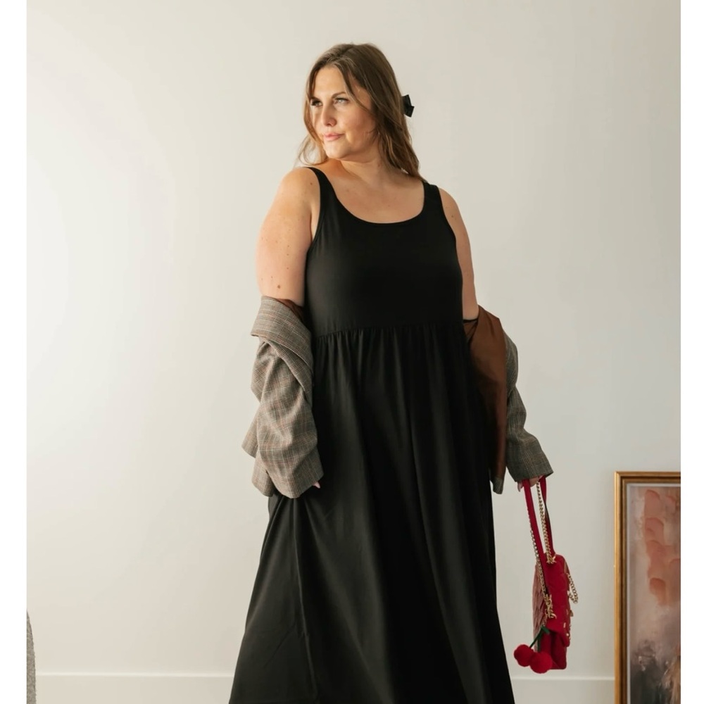 Smash + Tess Camille Midi dress in midnight black - 4x